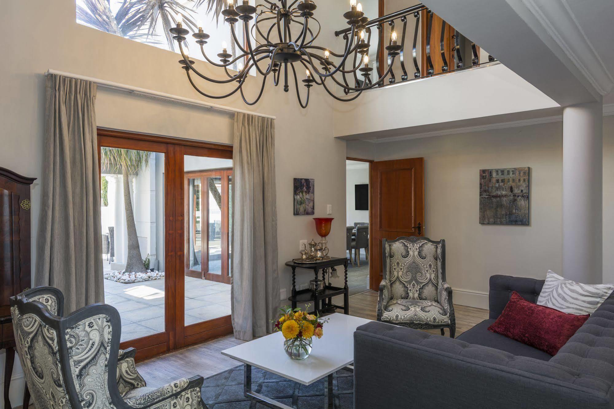 Villa Tuscana By Mantis 伊丽莎白港 外观 照片
